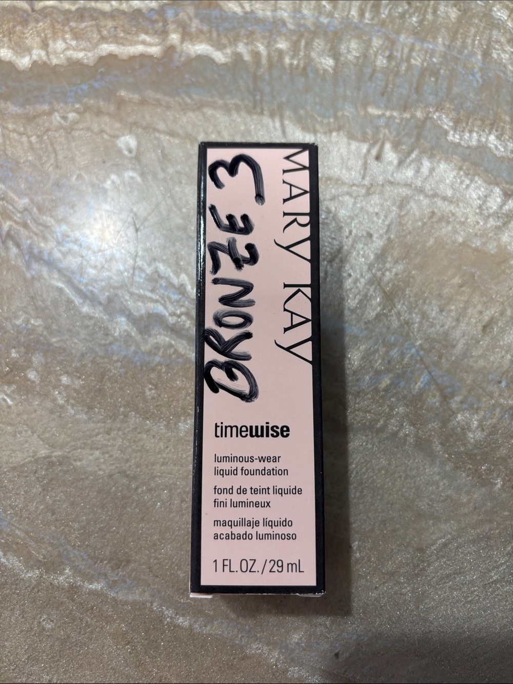 Mary Kay Timewise BRONZE 3 luminous-wear liquid foundation / New in Box